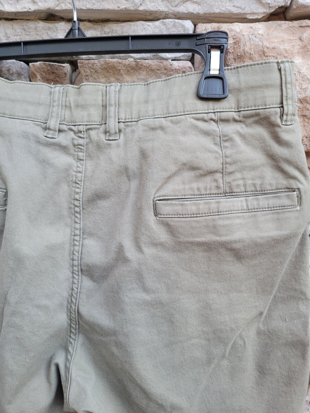 H&M Shorts - Picture 9 of 9